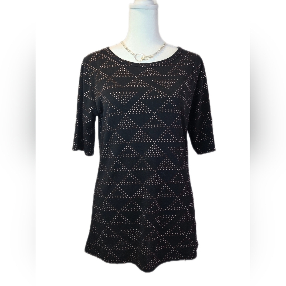 LuLaRoe Black Gigi Top with Geometric Design